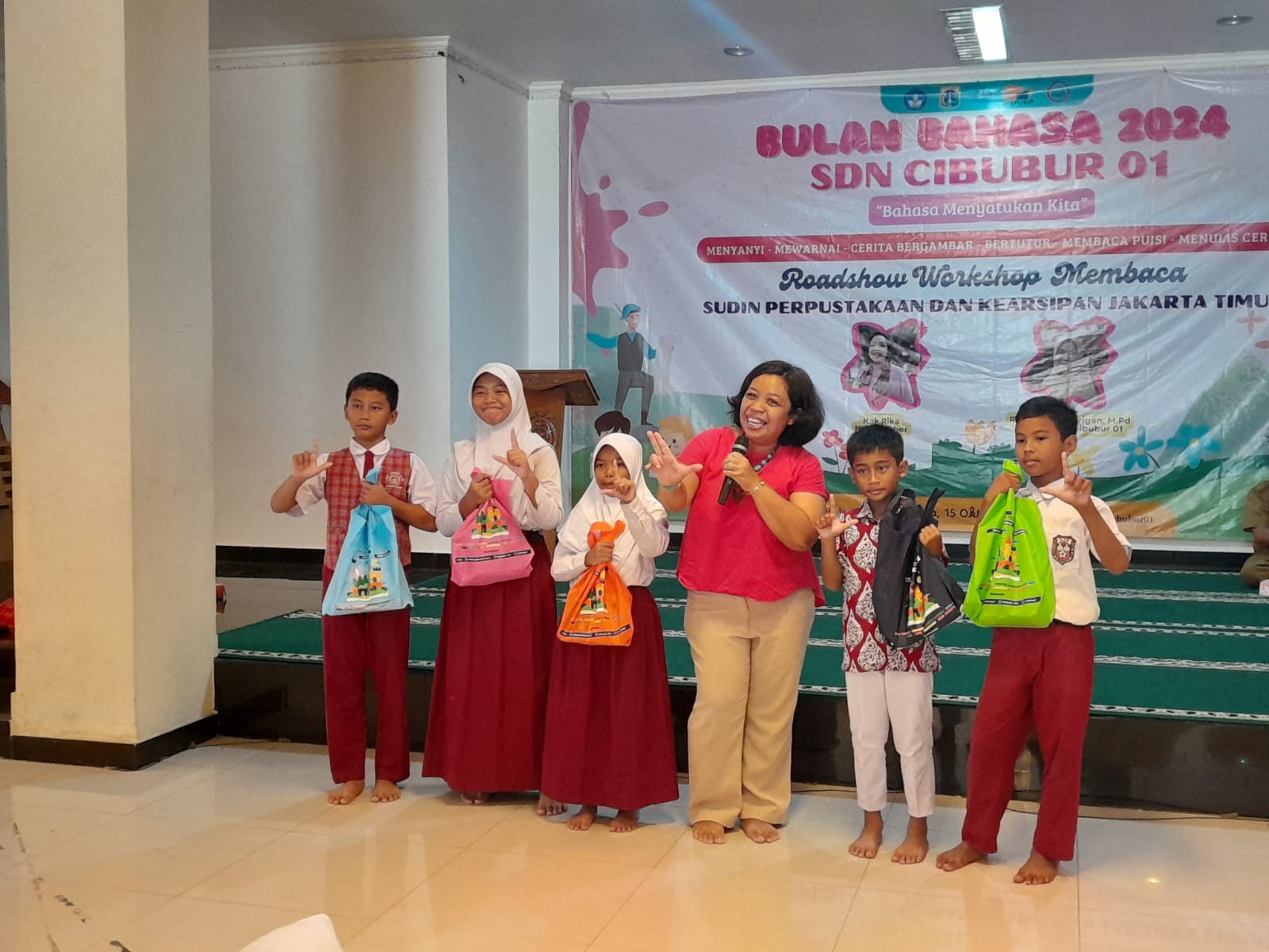 Roadshow Workshop Membaca Di SDN Cibubur 01